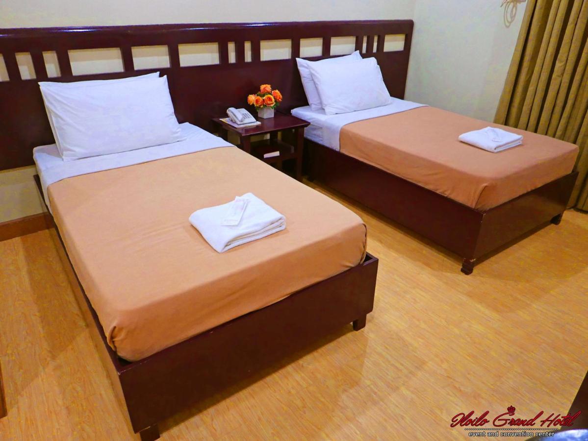 Iloilo Grand Hotel Eksteriør bilde